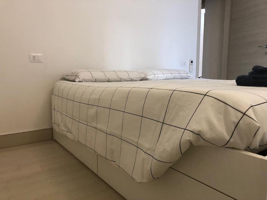 Trilocale Cc 009057-Lt-0333 Apartment Spotorno Bagian luar foto